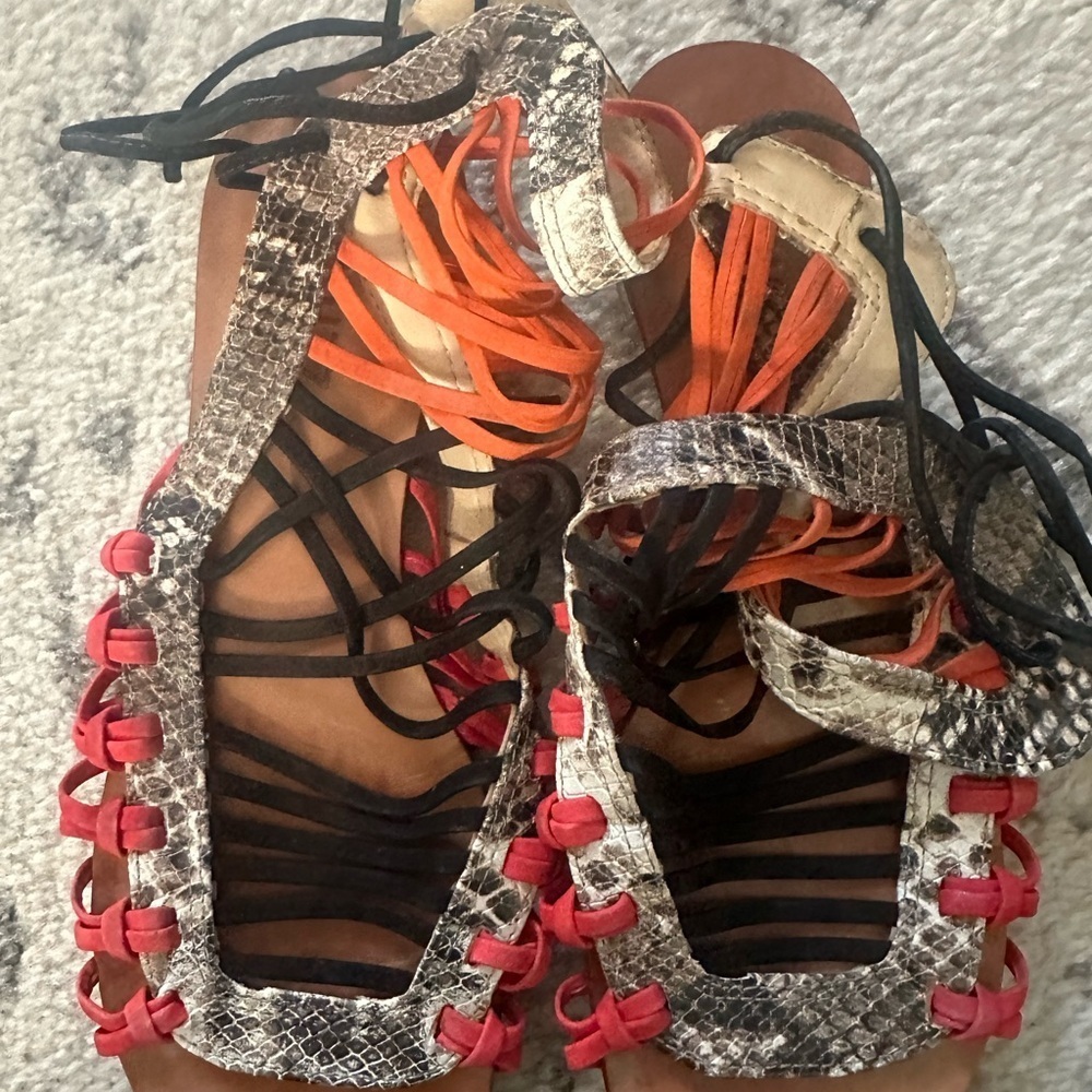 worn twice Schutz leather gladiator sandals